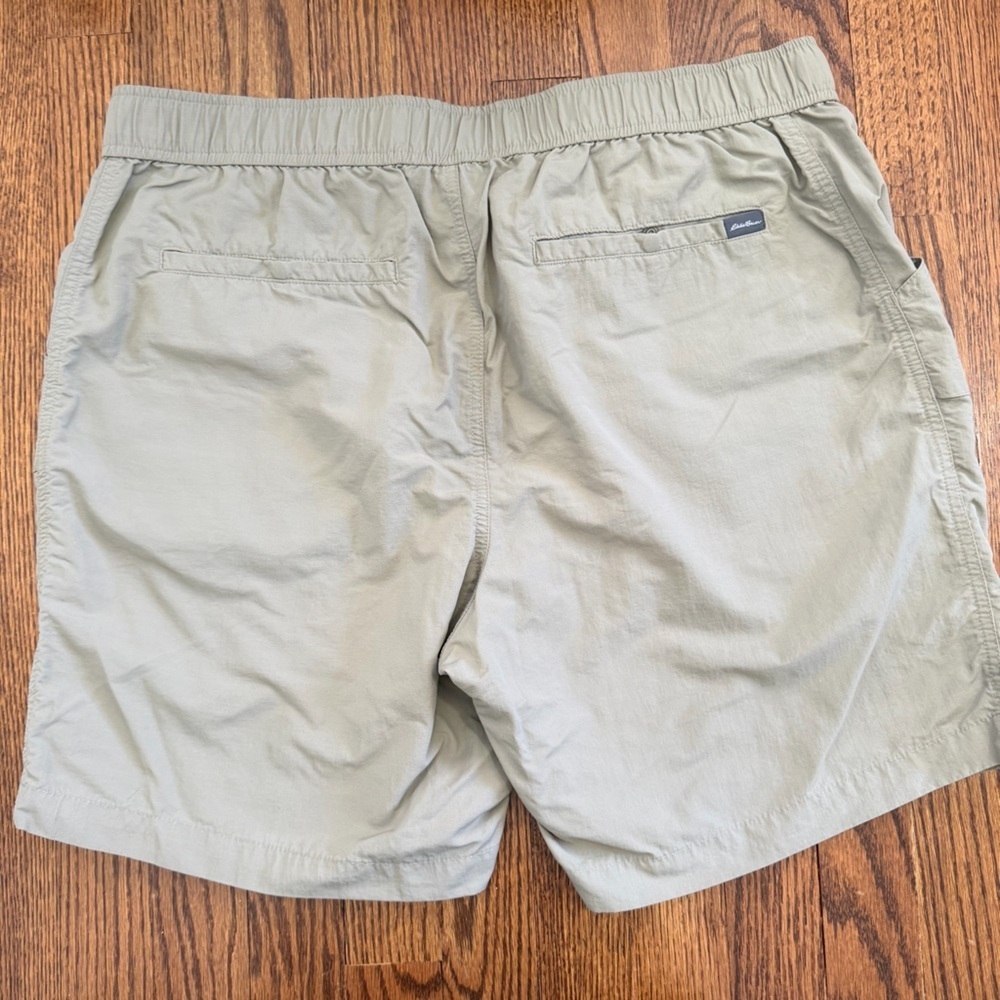 Eddie Bauer Khaki Utility Shorts Size Large - Picture 6 of 10
